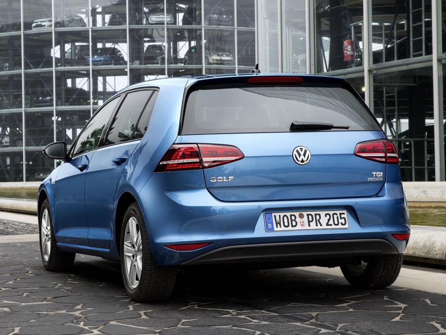  Volkswagen Golf TGI BlueMotion 5-Door 2013 года  (фото 6 из 13)